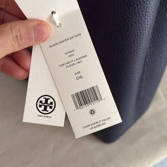 NWT ,Tory Burch Blake center zip Navy Blue with gold hardware Tote Bag - Picture 13 of 16